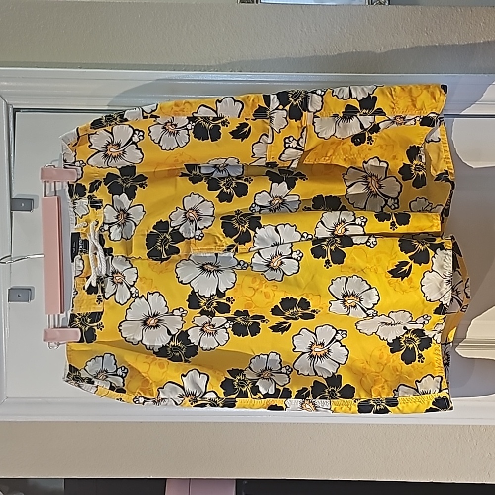 Hawaiian print swim Shorts size 38